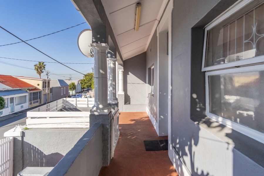 3 Bedroom Property for Sale in Woodstock Western Cape
